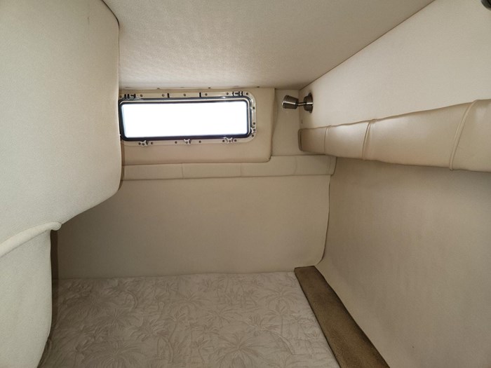 2006 Larson Cabrio 260 Photo 30 sur 45