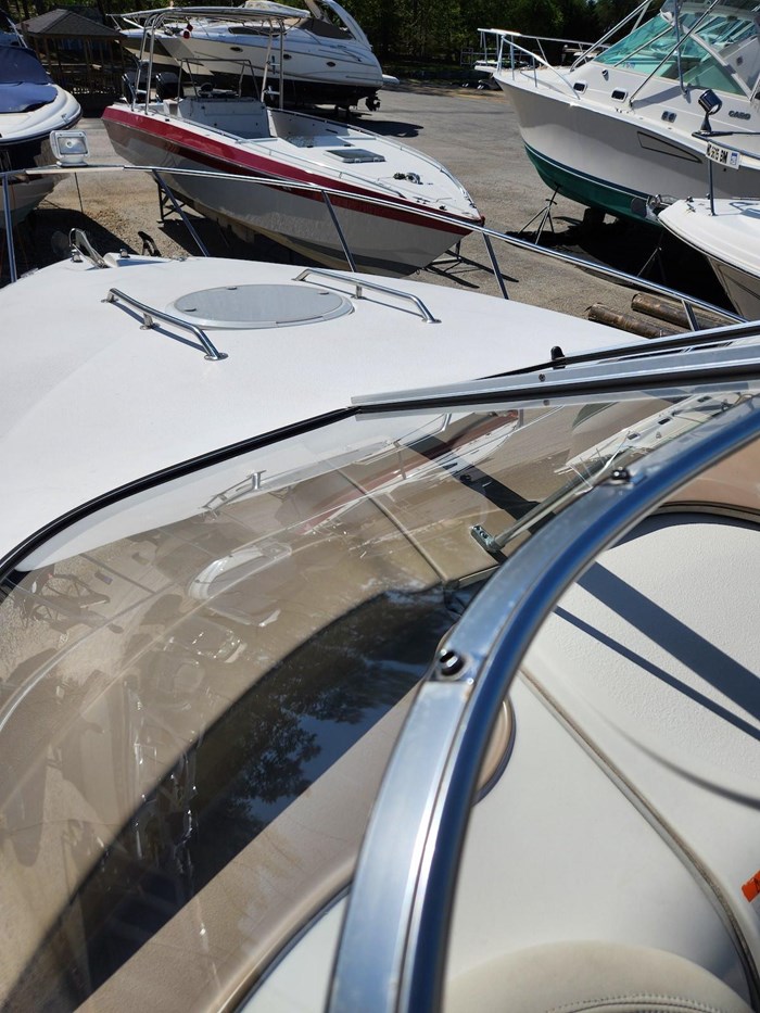 2006 Larson Cabrio 260 Photo 25 sur 45