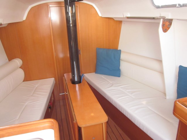 2007 Beneteau First 10 R Photo 32 of 41