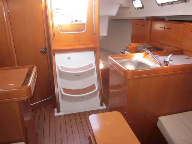 2007 Beneteau First 10 R Photo 35 of 41