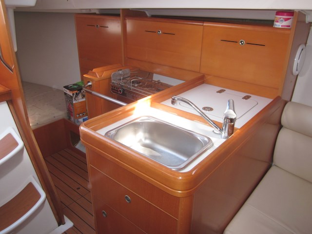 2007 Beneteau First 10 R Photo 38 of 41