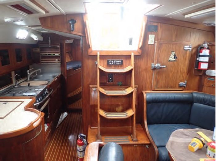 1990 Med Marine Monte Carlo 43 Photo 17 sur 57