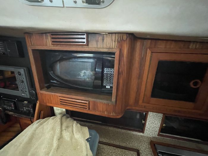 1990 Med Marine Monte Carlo 43 Photo 48 sur 57