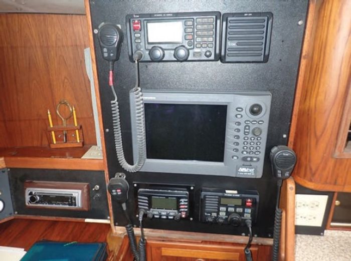 1990 Med Marine Monte Carlo 43 Photo 38 sur 57
