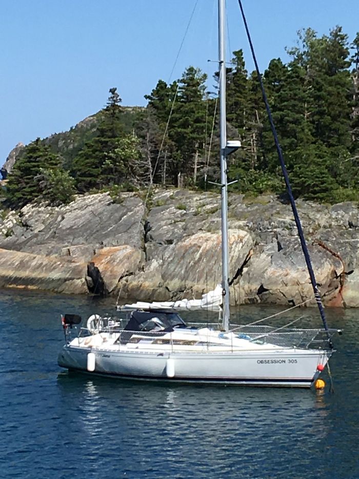 1988 Beneteau First 305 Photo 1 of 17