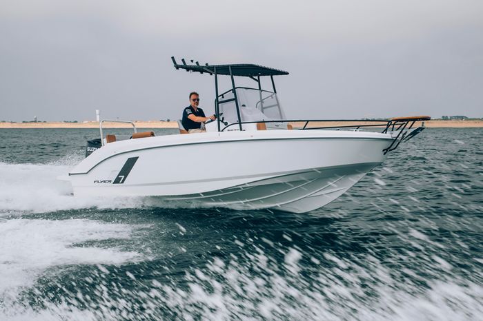 2025 Beneteau Flyer 7 SPACEdeck Photo 1 of 11