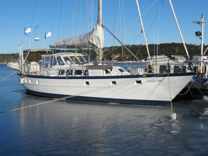 1990 T.D Manufacturing Ltd. Pilothouse Sailing Vessel Photo 3 sur 44
