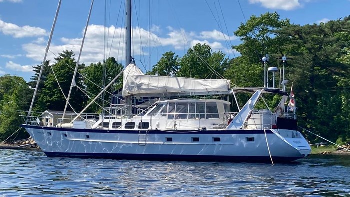 1990 T.D Manufacturing Ltd. Pilothouse Sailing Vessel Photo 5 sur 44
