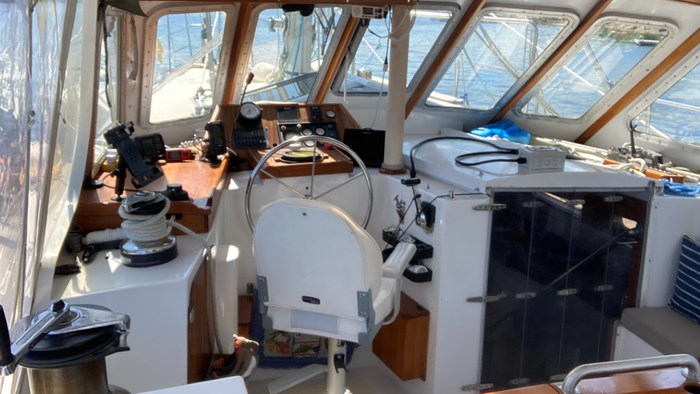 1990 T.D Manufacturing Ltd. Pilothouse Sailing Vessel Photo 23 sur 44