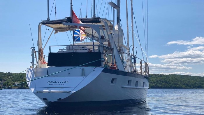 1990 T.D Manufacturing Ltd. Pilothouse Sailing Vessel Photo 9 sur 44