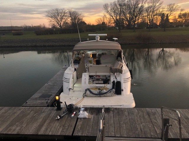 2002 Cruisers Yachts 3870 Photo 5 sur 19