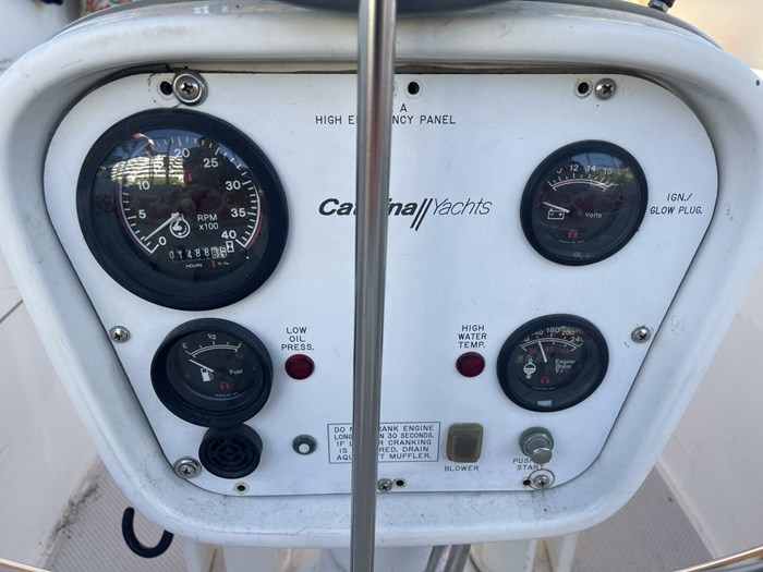 1996 Catalina 320 Photo 26 sur 87