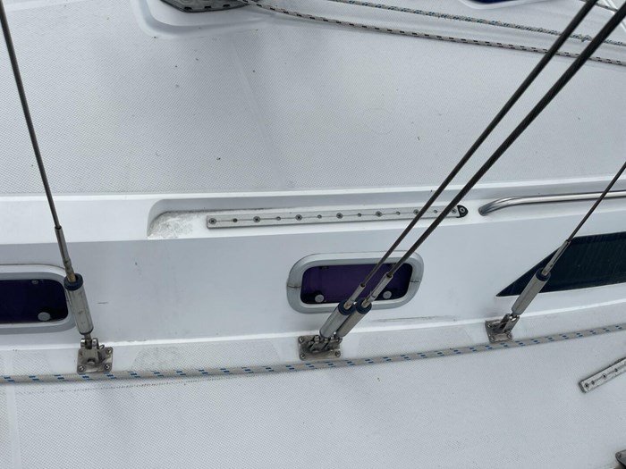1996 Catalina 320 Photo 13 sur 87