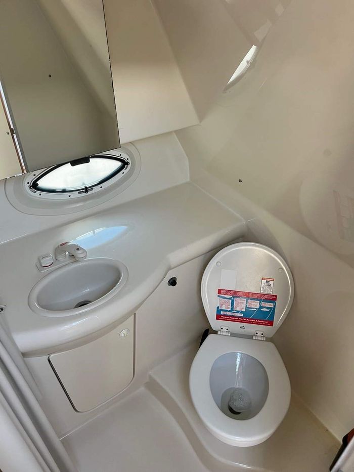 2005 Bayliner 325 Sunbridge  MC Photo 23 of 24