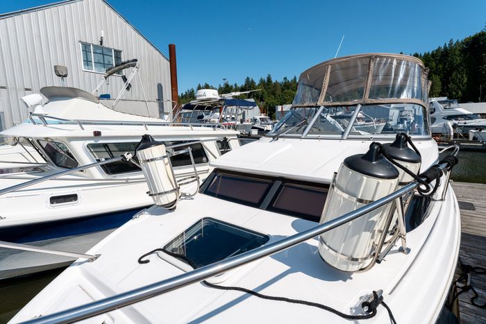 2008 Regal 2565 Photo 6 of 52