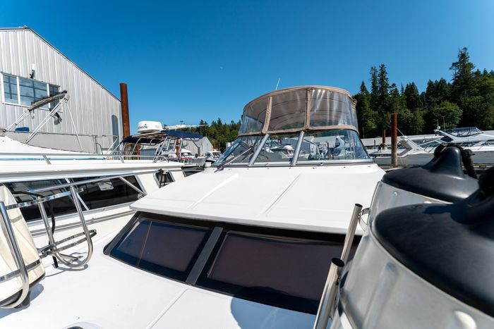 2008 Regal 2565 Photo 11 of 52