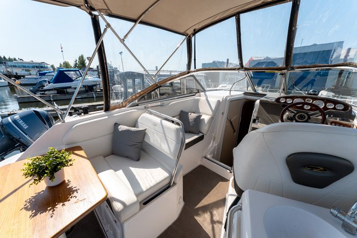 2008 Regal 2565 Photo 22 of 52