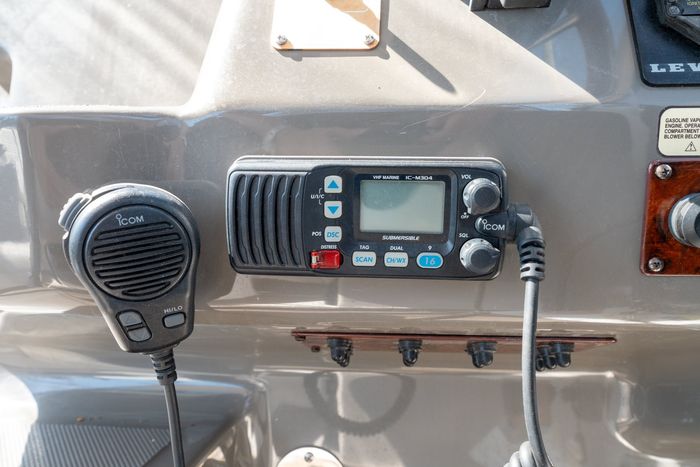 2008 Regal 2565 Photo 32 of 52