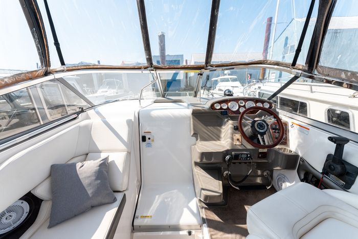 2008 Regal 2565 Photo 33 of 52