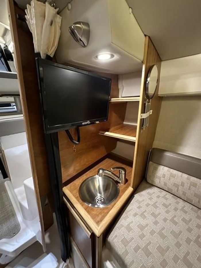 2023 Cutwater C-248 C Photo 11 of 11