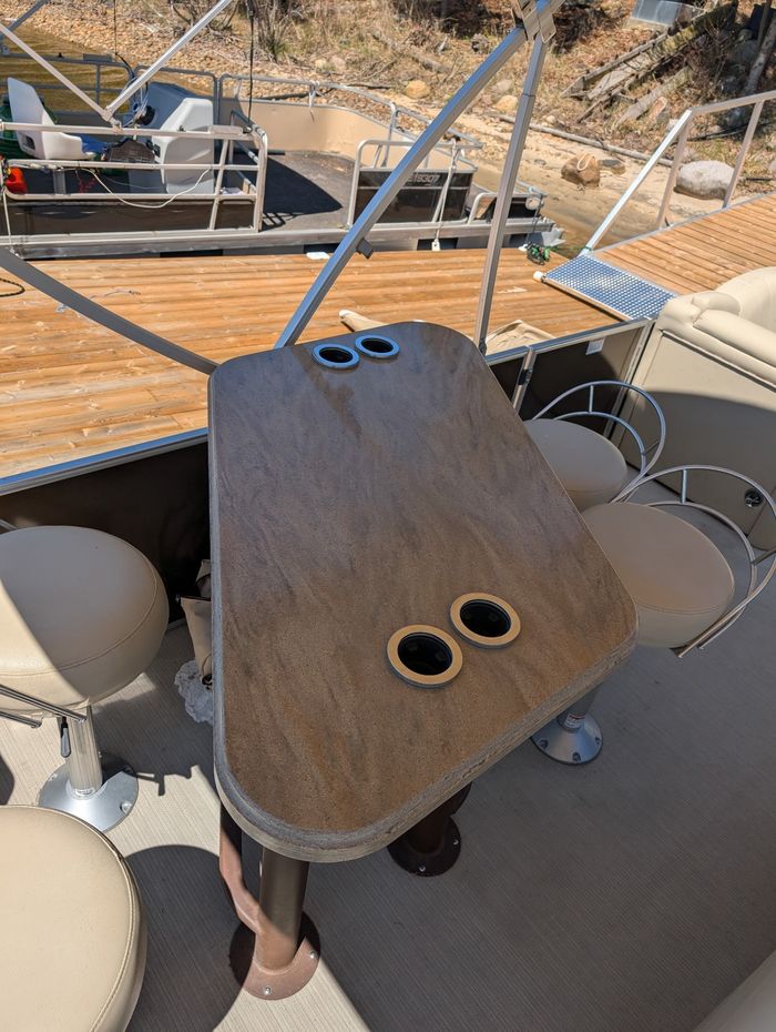 2017 Starcraft 23 CX RE Pontoon Photo 3 of 14