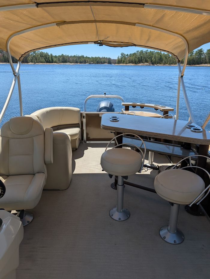 2017 Starcraft 23 CX RE Pontoon Photo 9 of 14