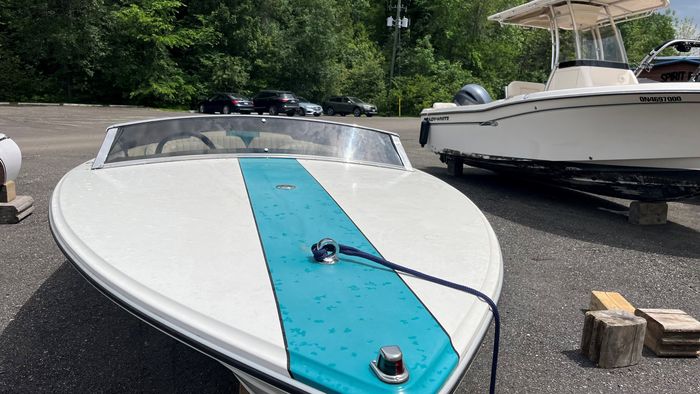 Donzi 18 Classic 1992 Used Boat for Sale in Bracebridge, Ontario ...