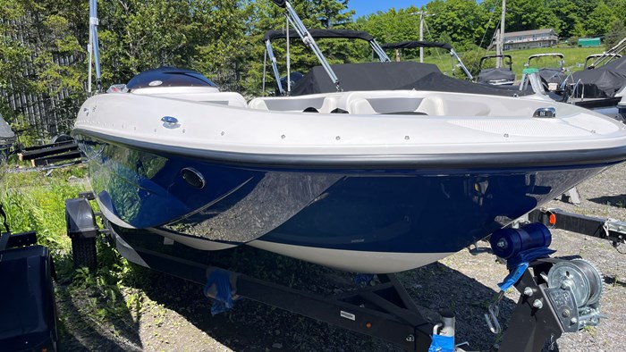2024 Bayliner Element E18 Photo 3 sur 9
