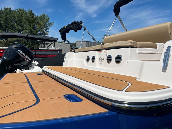 2025 Bayliner D20I Photo 4 of 12