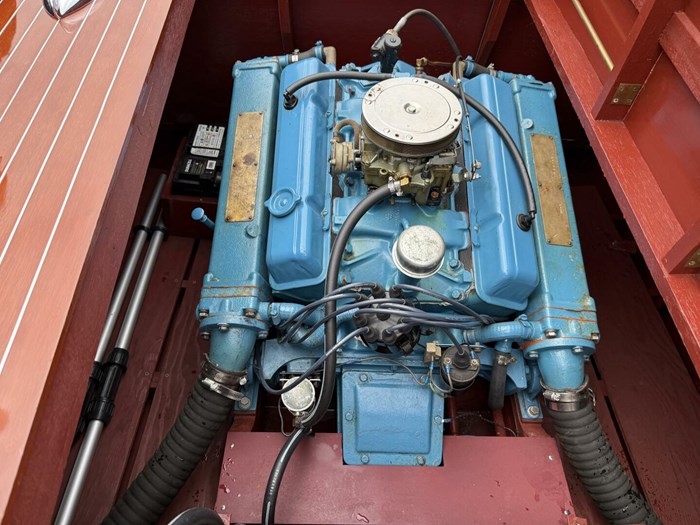 1951 Chris-Craft Riviera Photo 17 sur 42