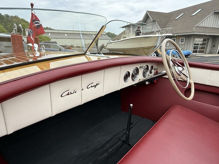 1951 Chris-Craft Riviera Photo 33 sur 42