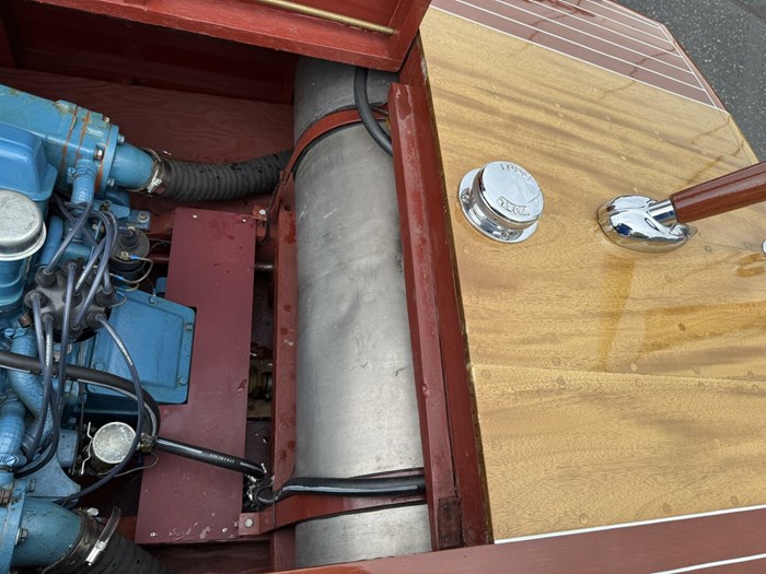 1951 Chris-Craft Riviera Photo 22 sur 42