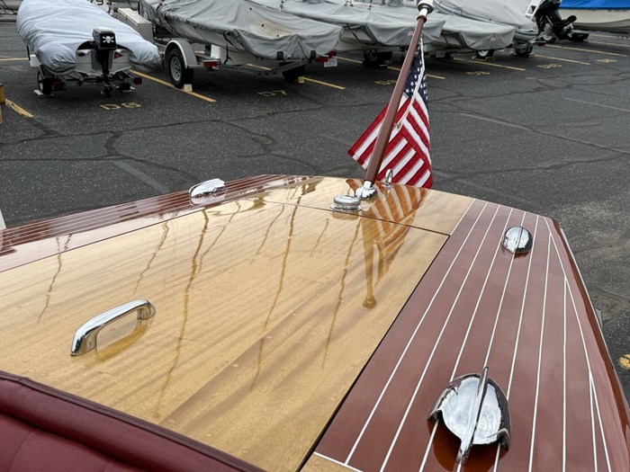 1951 Chris-Craft Riviera Photo 39 sur 42