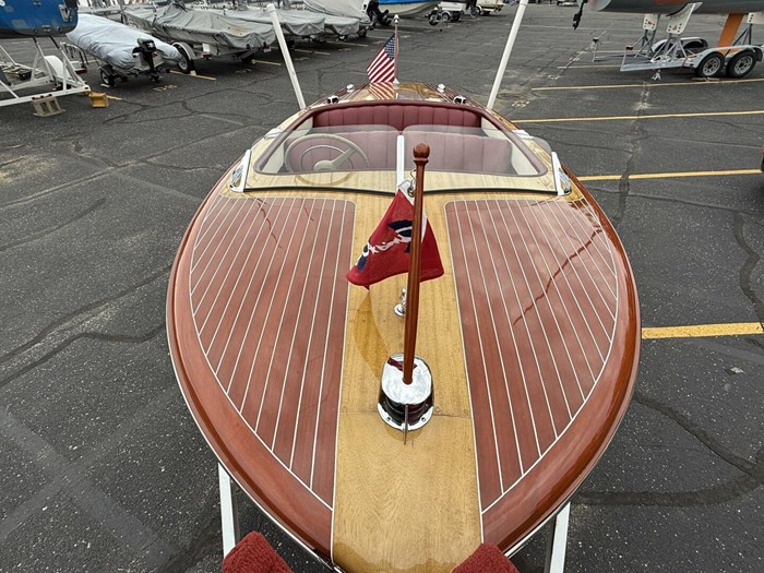 1951 Chris-Craft Riviera Photo 7 sur 42