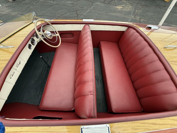 1951 Chris-Craft Riviera Photo 32 sur 42