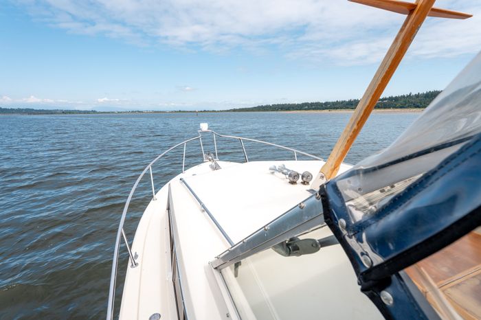 1969 Chris-Craft 27' Commander Photo 12 of 45