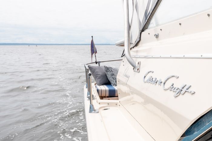 1969 Chris-Craft 27' Commander Photo 16 of 45