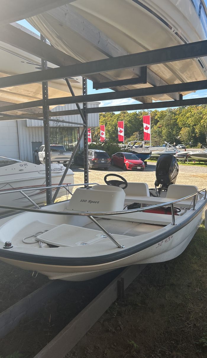 2005 Boston Whaler 150 super sport Photo 7 of 7