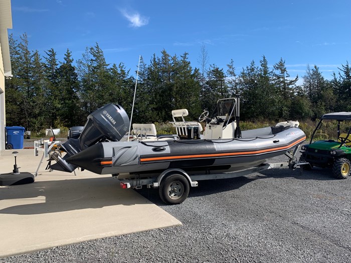 2013 Zodiac Pro Open 650 Photo 2 sur 6