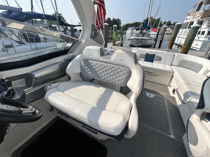2012 Chaparral 327 SSX Photo 14 sur 25