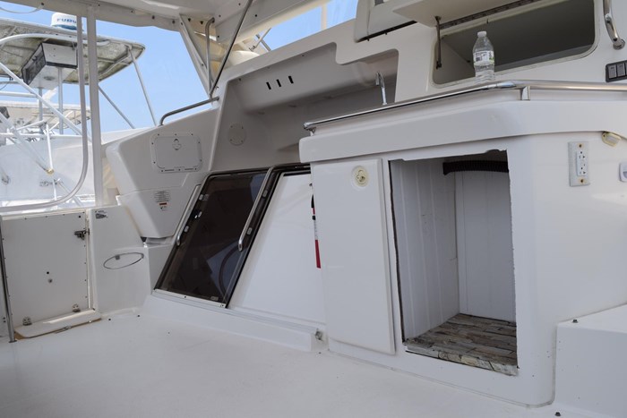 1998 Silverton 372 Motor Yacht Photo 5 sur 13