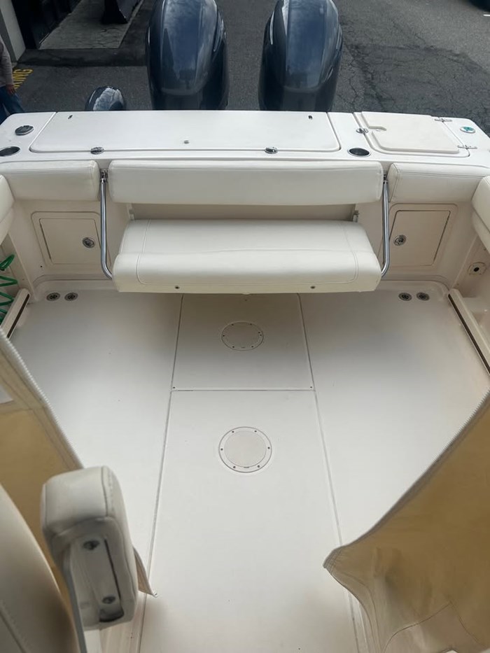 2022 Grady-White 232 Gulfstream Photo 5 of 11