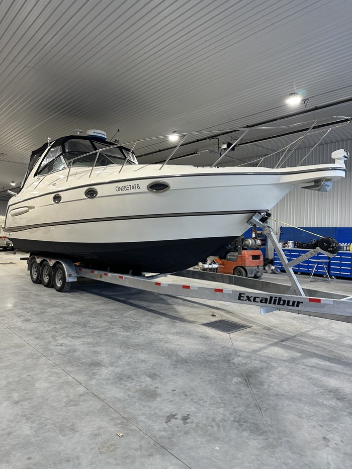 2001 Maxum 3300 SCR Photo 18 of 19