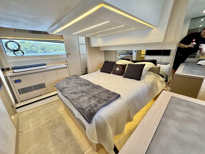 2023 Prestige 520 S Photo 63 sur 79