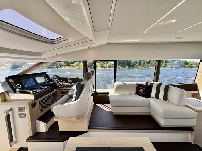 2023 Prestige 520 S Photo 52 sur 79