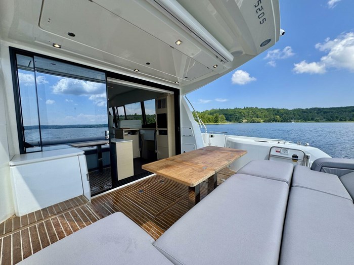 2023 Prestige 520 S Photo 25 sur 79