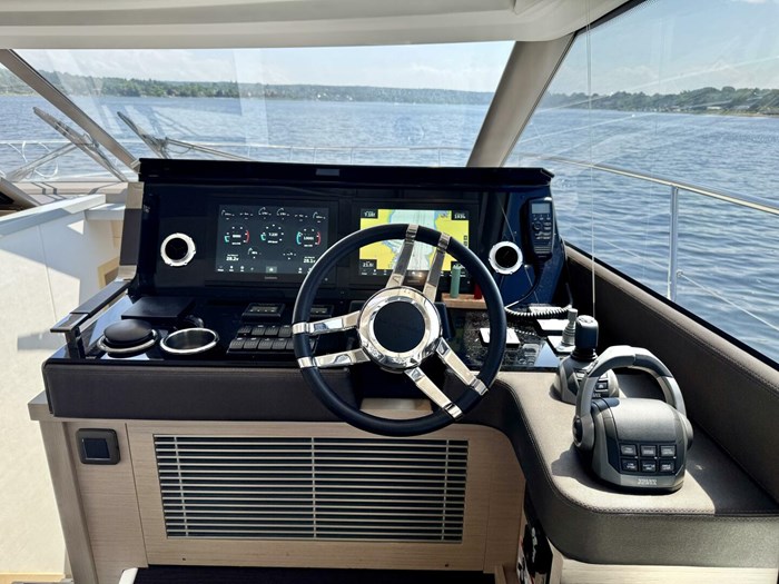 2023 Prestige 520 S Photo 60 sur 79
