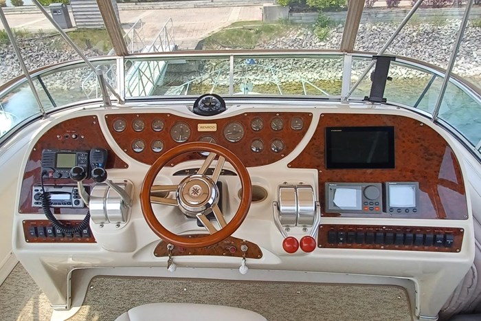 1999 Maxum 4100 SCA Photo 2 sur 39