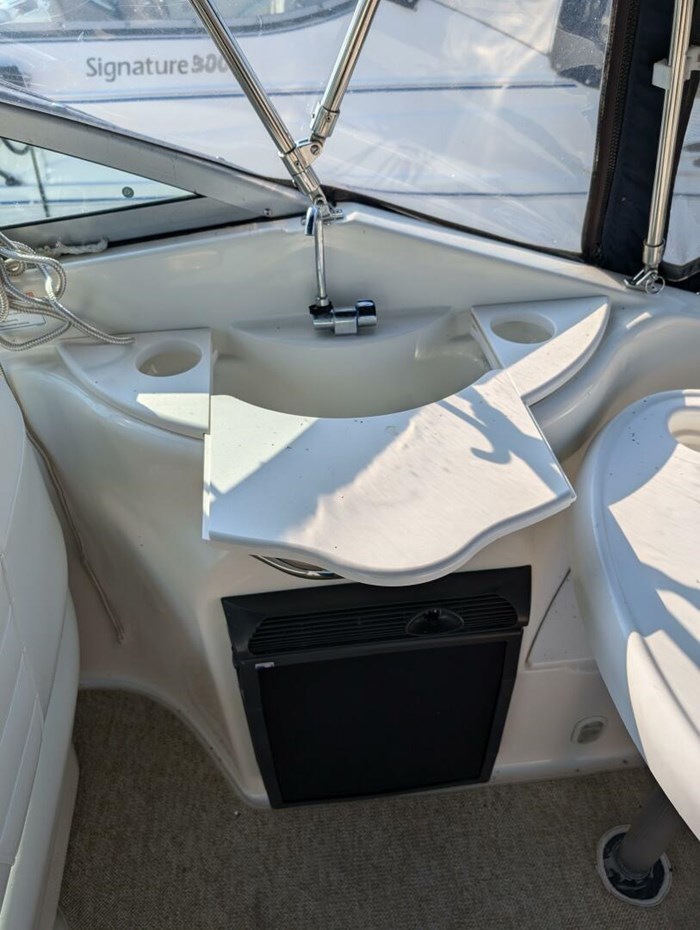 2007 Maxum 2600 SE Photo 10 sur 24