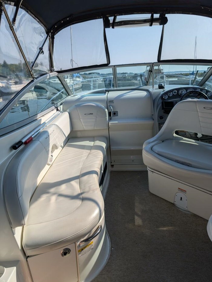 2007 Maxum 2600 SE Photo 8 sur 24